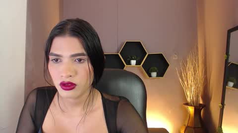 Snapshot of greys_ath chatting on 09/21/25, 04:03 greys online show from 09/21/25, 04:03