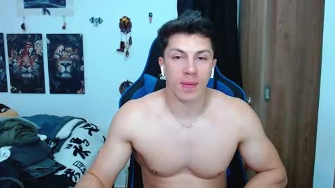 Snapshot of griego01 chatting on 02/17/25, 01:25 griego01 online show from 02/17/25, 01:25