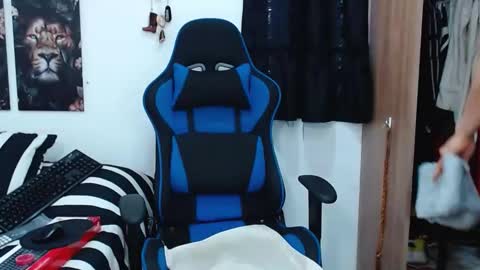 Snapshot of griego01 chatting on 03/09/25, 06:32 griego01 online show from 03/09/25, 06:32