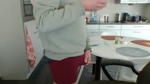 Griesie online show from 02/18/25, 02:49