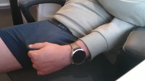 Griesie online show from 10/29/25, 11:50