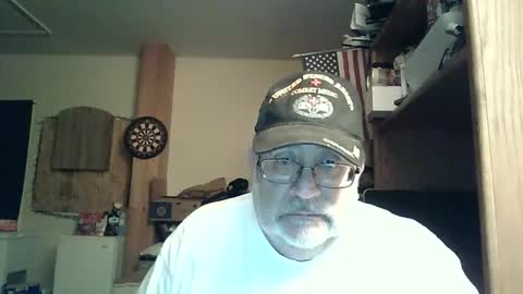 gripthisniceandhard001 online show from 12/22/25, 11:51