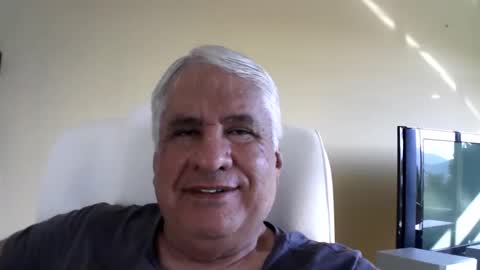 grisa01 online show from 04/22/26, 07:04