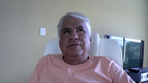 Snapshot of grisa01 chatting on 05/15/26, 12:12 grisa01 online show from 05/15/26, 12:12