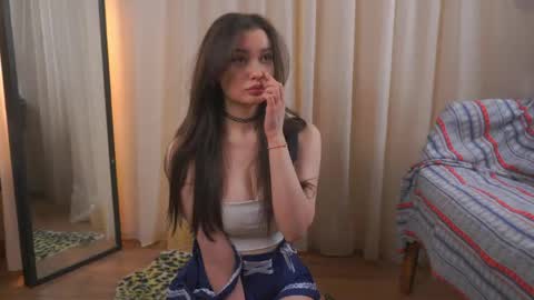 Gwen online show from 04/10/26, 04:39