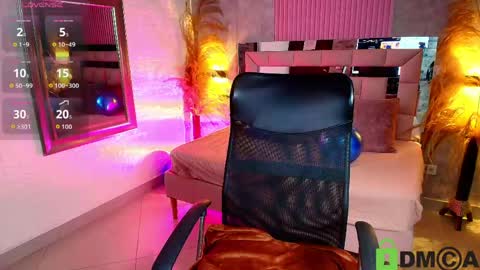    online show from 04/15/26, 08:09