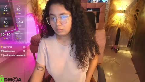 Snapshot of griselle_rousse chatting on 05/02/26, 10:15 online show from 05/02/26, 10:15