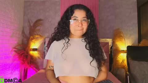 Snapshot of griselle_rousse chatting on 06/01/26, 08:10 online show from 06/01/26, 08:10