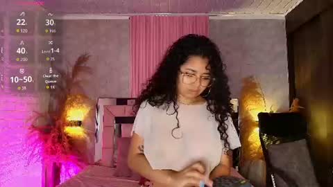Snapshot of griselle_rousse chatting on 06/14/26, 04:31 online show from 06/14/26, 04:31