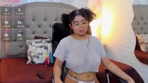 Snapshot of griselle_rousse chatting on 06/20/26, 07:05 online show from 06/20/26, 07:05