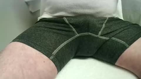 Snapshot of growerandrunner chatting on 09/09/25, 03:06 growerandrunner online show from 09/09/25, 03:06