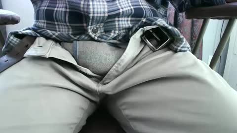 Snapshot of growerandrunner chatting on 09/19/25, 08:53 growerandrunner online show from 09/19/25, 08:53