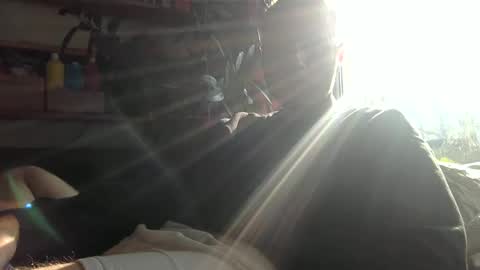 gruendamien online show from 02/10/25, 01:22