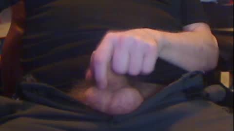 Snapshot of gruhahn chatting on 01/16/25, 05:42 DankMess online show from 01/16/25, 05:42