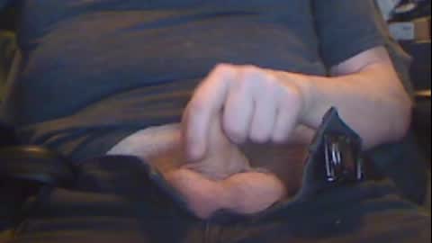 Snapshot of gruhahn chatting on 02/08/25, 06:33 DankMess online show from 02/08/25, 06:33