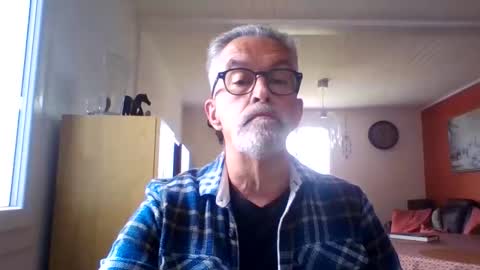 Grybear online show from 05/10/26, 10:53
