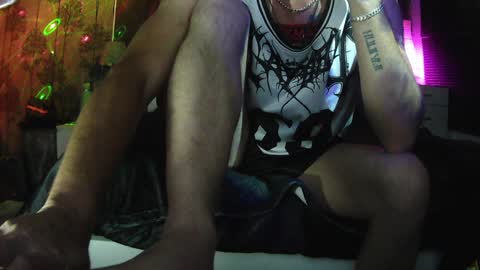 YOUNEEKWAYSTOPLEASEYOU online show from 12/07/24, 10:28