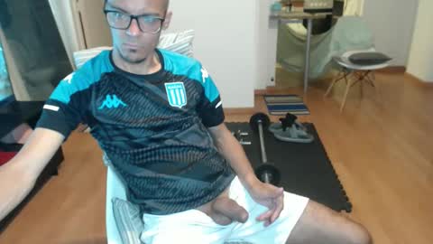 guachin_new online show from 10/22/25, 04:13