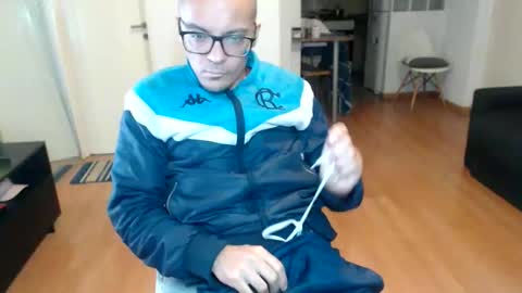Snapshot of guachin_new chatting on 06/07/26, 02:59 guachin_new online show from 06/07/26, 02:59