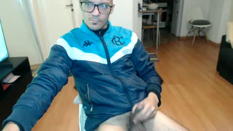 Snapshot of guachin_new chatting on 06/21/26, 04:04 guachin_new online show from 06/21/26, 04:04