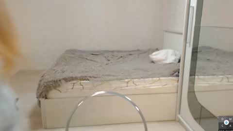 Eva online show from 03/05/25, 04:35