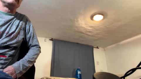 guardiannif_ online show from 01/26/25, 08:13