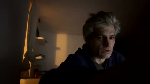 guardiannif_ online show from 02/02/25, 06:04