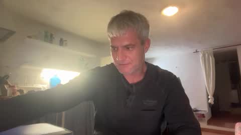 guardiannif_ online show from 01/31/26, 08:07