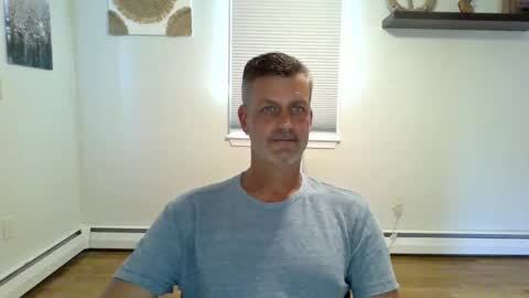 Snapshot of gudguy2025 chatting on 09/28/25, 04:56 gudguy2025 online show from 09/28/25, 04:56