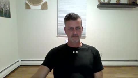 Snapshot of gudguy2025 chatting on 10/01/25, 12:49 gudguy2025 online show from 10/01/25, 12:49