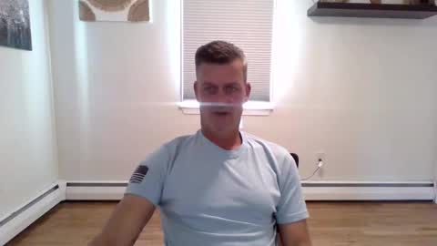 Snapshot of gudguy2025 chatting on 10/27/25, 12:31 gudguy2025 online show from 10/27/25, 12:31