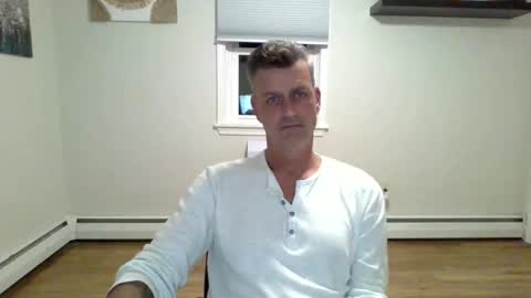 Snapshot of gudguy2025 chatting on 11/03/25, 02:57 gudguy2025 online show from 11/03/25, 02:57