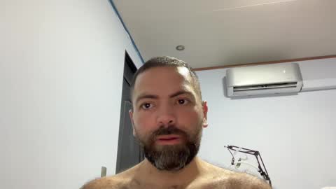 Guerrerooo online show from 10/13/25, 02:11