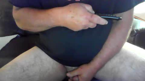 Snapshot of guess_who_lf chatting on 09/20/25, 11:11 guess_who_lf online show from 09/20/25, 11:11