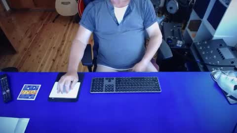 guesswhatigot2 online show from 03/02/25, 07:21