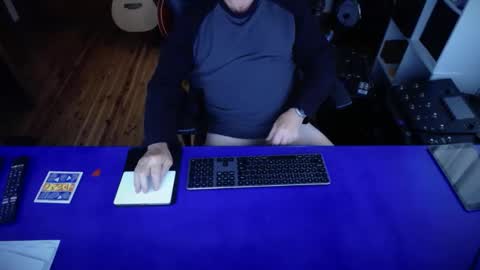 guesswhatigot2 online show from 03/07/25, 07:08