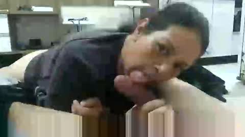 Guilika online show from 05/24/26, 01:43