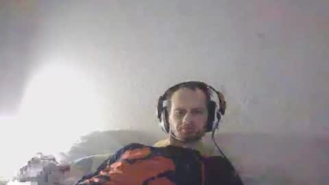 Snapshot of guil67728799 chatting on 03/01/26, 04:53 guil67728799 online show from 03/01/26, 04:53