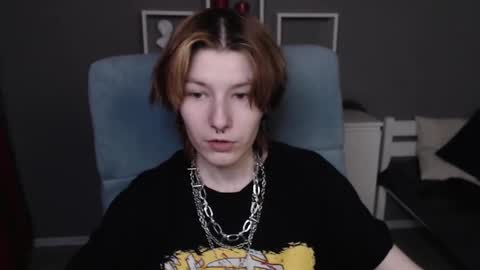 guitarandangell online show from 02/12/26, 09:04