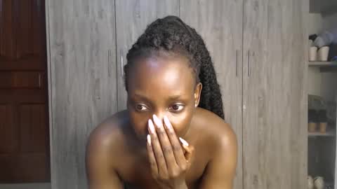 Miss Incredible online show from 01/09/25, 10:41