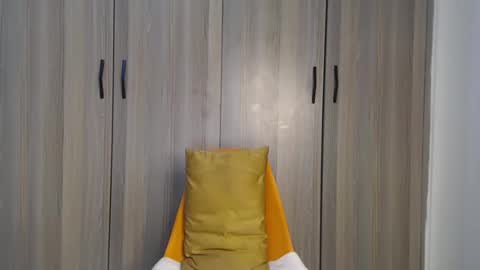 Miss Incredible online show from 10/05/25, 11:35