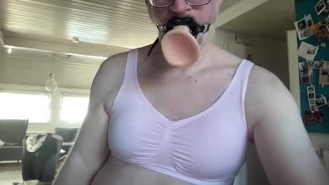 gummicasual online show from 02/09/26, 08:51