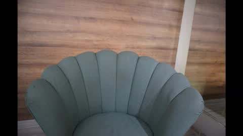 gummyluv online show from 12/14/25, 06:01