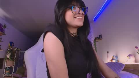    S                                    online show from 06/05/26, 06:52
