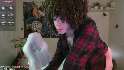 Kylie online show from 01/31/25, 08:22