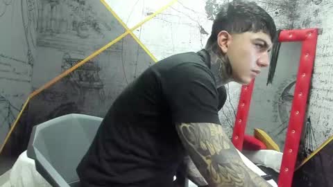 Snapshot of gury_tattoo chatting on 04/14/26, 04:46 Gury online show from 04/14/26, 04:46