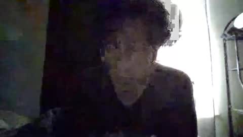 Snapshot of gustavo0110 chatting on 12/27/24, 03:48 GusGus online show from 12/27/24, 03:48