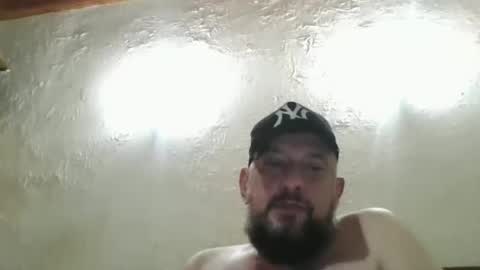 gustavo1350 online show from 11/02/25, 12:24