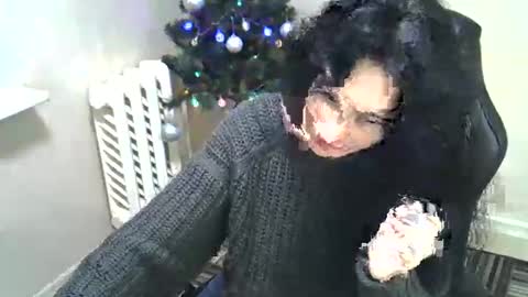 GusumAh online show from 12/31/24, 01:15