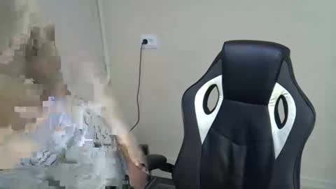 GusumAh online show from 02/25/25, 10:29